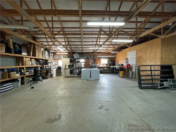 $422,100 | 9408 State Highway 7, Dupont, IN 47231