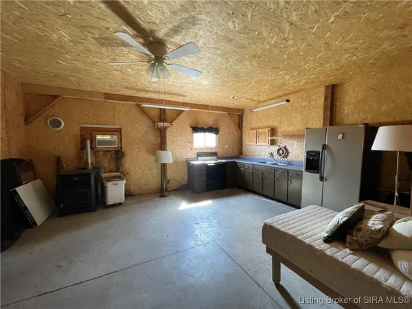 $422,100 | 9408 State Highway 7, Dupont, IN 47231