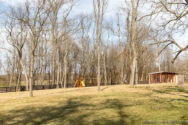 $422,100 | 9408 State Highway 7, Dupont, IN 47231