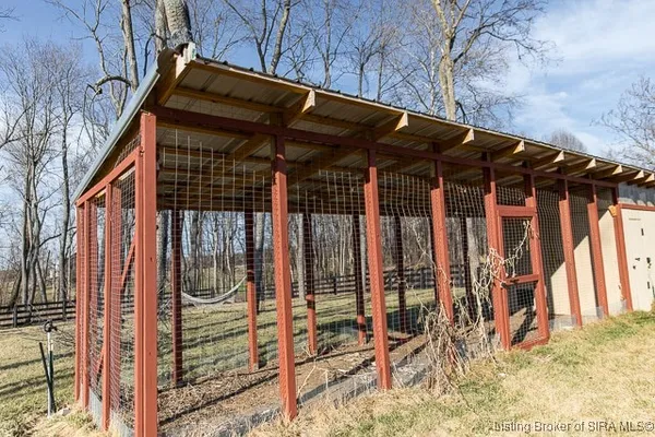 $422,100 | 9408 State Highway 7, Dupont, IN 47231
