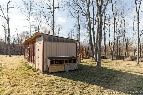 $422,100 | 9408 State Highway 7, Dupont, IN 47231