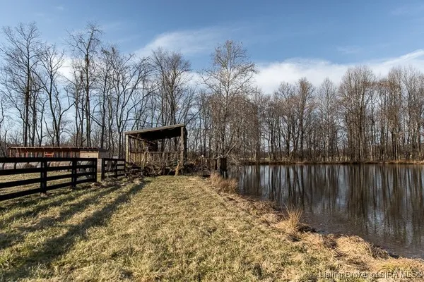 $422,100 | 9408 State Highway 7, Dupont, IN 47231