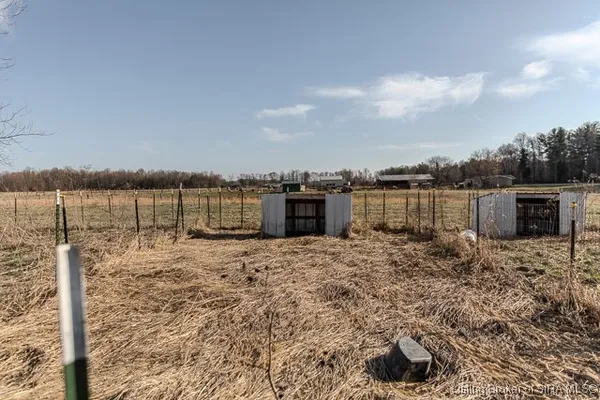 $422,100 | 9408 State Highway 7, Dupont, IN 47231