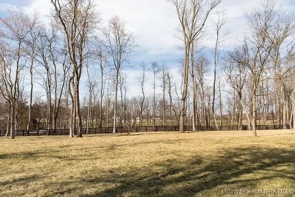 $422,100 | 9408 State Highway 7, Dupont, IN 47231