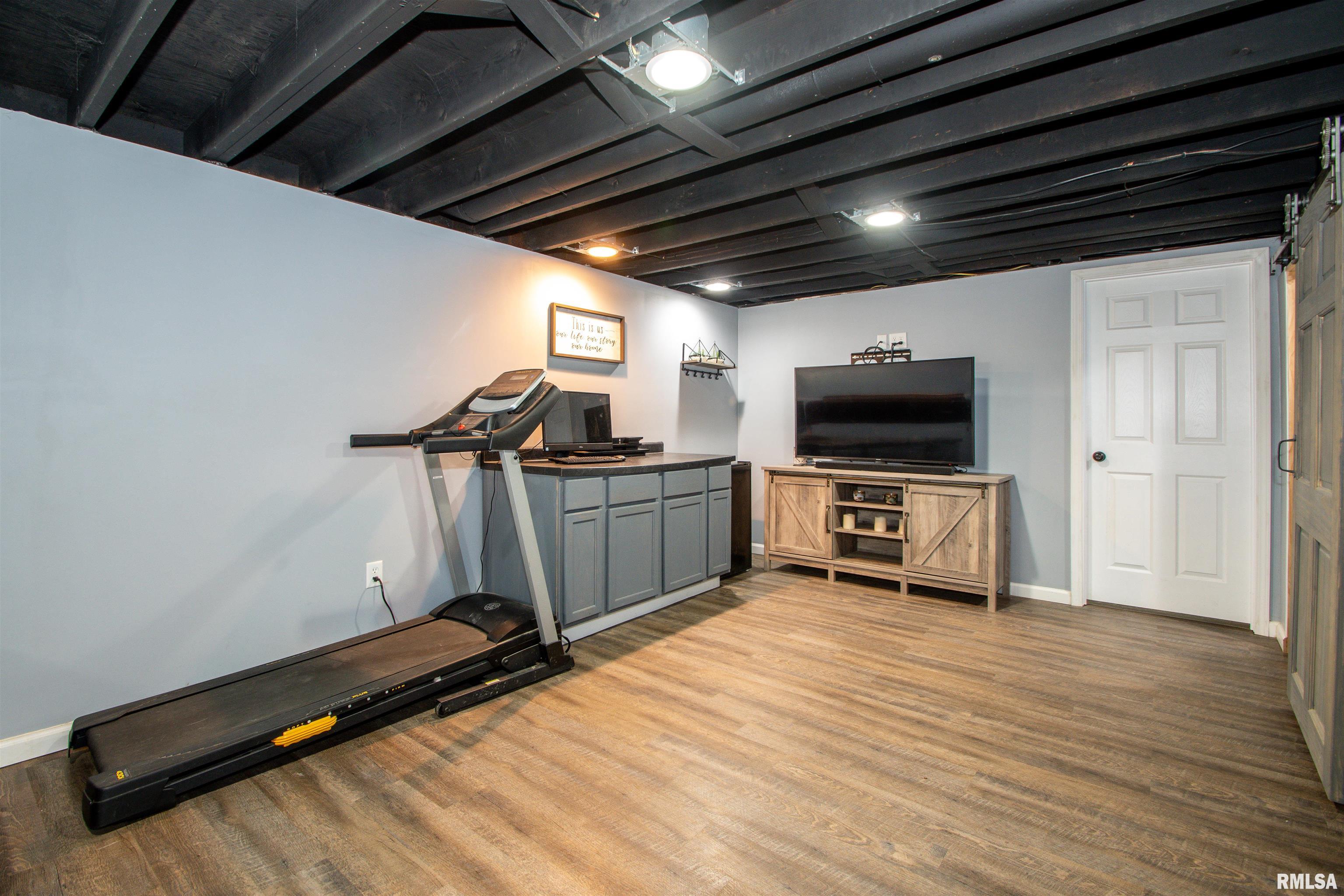 238 Briargate Road Washington, IL 61571 - Photo 14 of 29 Gallery Image 14