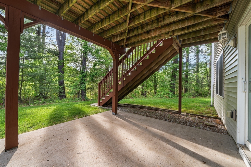 215 Rangeway Road, Unit 31 Billerica, MA 01862 - Photo 35 of 40 a view of outdoor space and deck