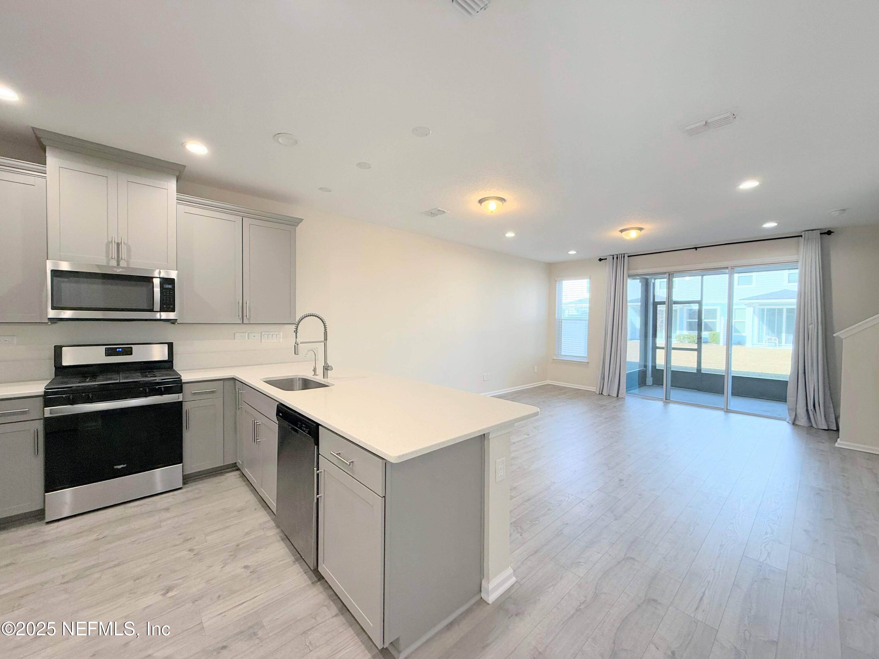 247 Pine Bluff Drive St. Augustine, FL 32092 - Photo 4 of 21 IMG_4781-EDIT