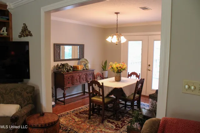 $395,000 | 514 County Road 352, Greenwood, MS 38930