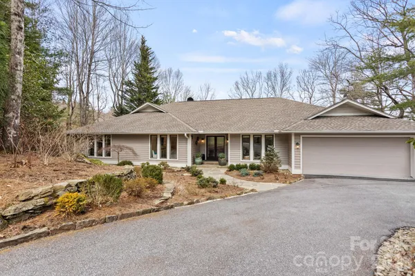 $1,290,000 | 171 Old Hillside Lane, Flat Rock, NC 28731