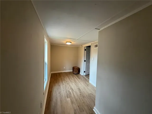 $1,225 | 109 Reeves Lane, Elkin, NC 28621