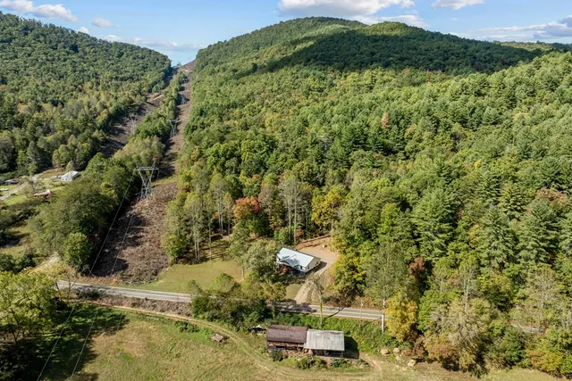 $449,900 | 21136 Joe Brown Highway, Murphy, NC 28906