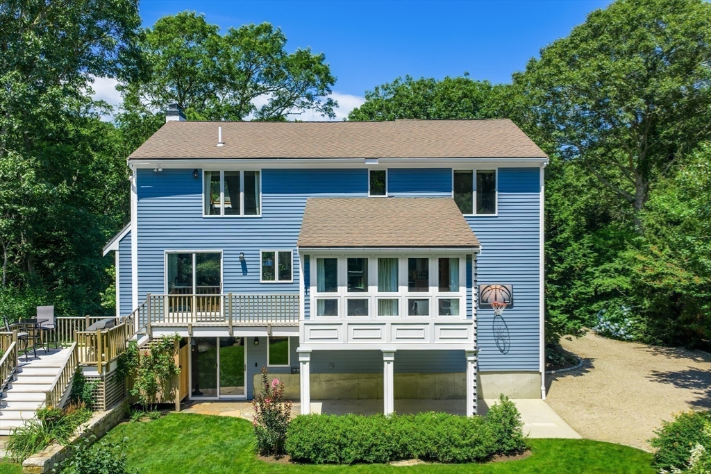 121 Streeter Hill Road Falmouth, MA 02556 - Photo 6 of 40