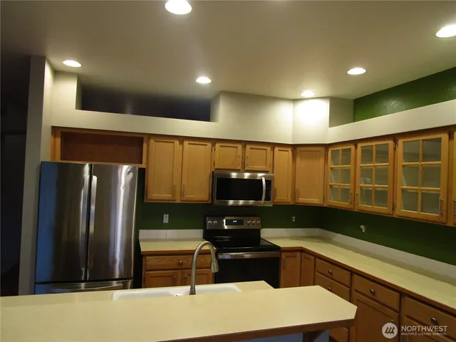 $2,595 | 5201 Ivy Hill Lane Southeast, Lacey, WA 98513