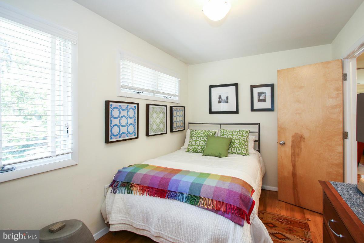 6503 East Halbert Road Bethesda, MD 20817 - Photo 18 of 30 Bedroom