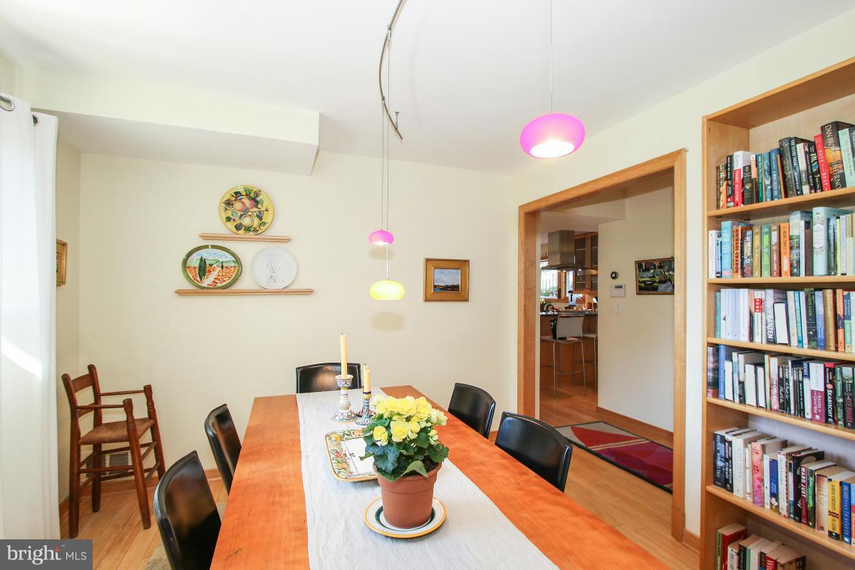 6503 East Halbert Road Bethesda, MD 20817 - Photo 8 of 30 Dining Room