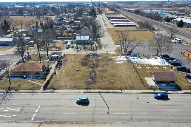 $130,000 | 9725 Durand Avenue, Sturtevant, WI 53177