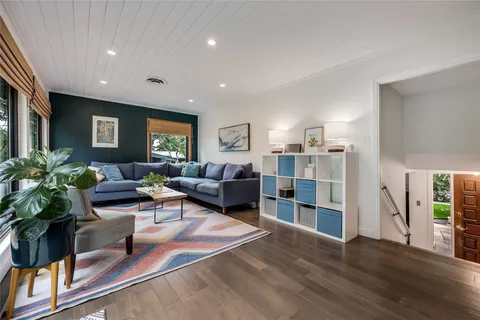 $729,000 | 1703 Fawn Drive, Austin, TX 78741