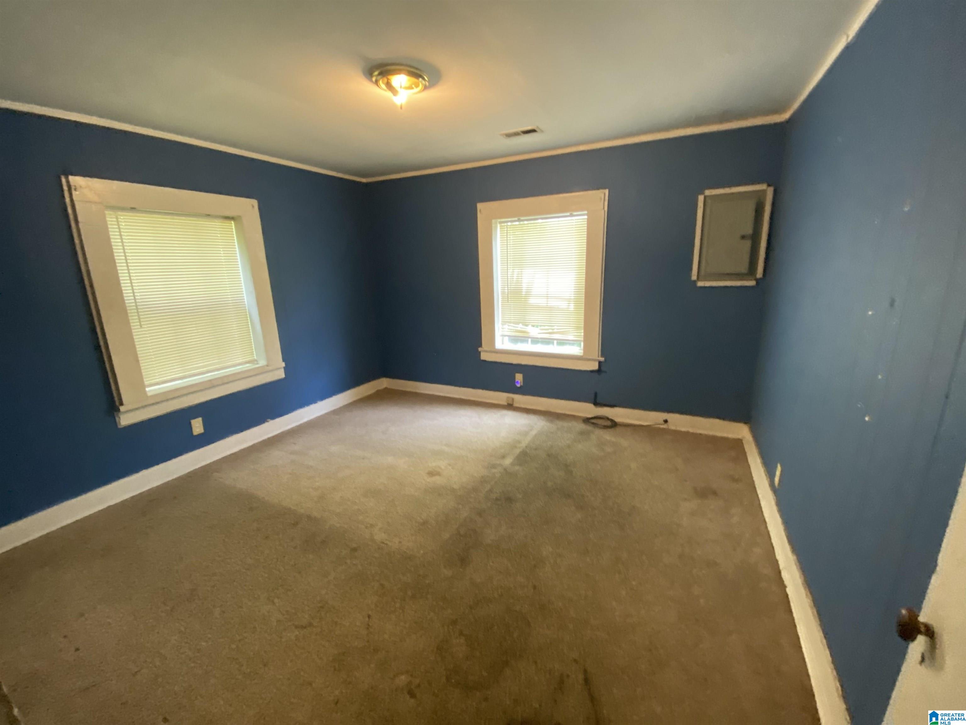 407 South Park Road Southwest Birmingham, AL 35211 - Photo 3 of 14