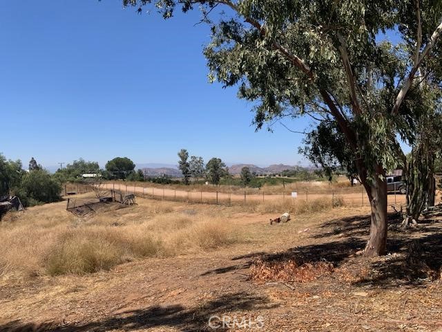 38500 San Ignacio Road Hemet, CA 92544 - Photo 6 of 13