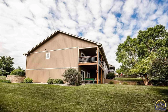 $515,000 | 1024 Lobdell Drive, Manhattan, KS 66503
