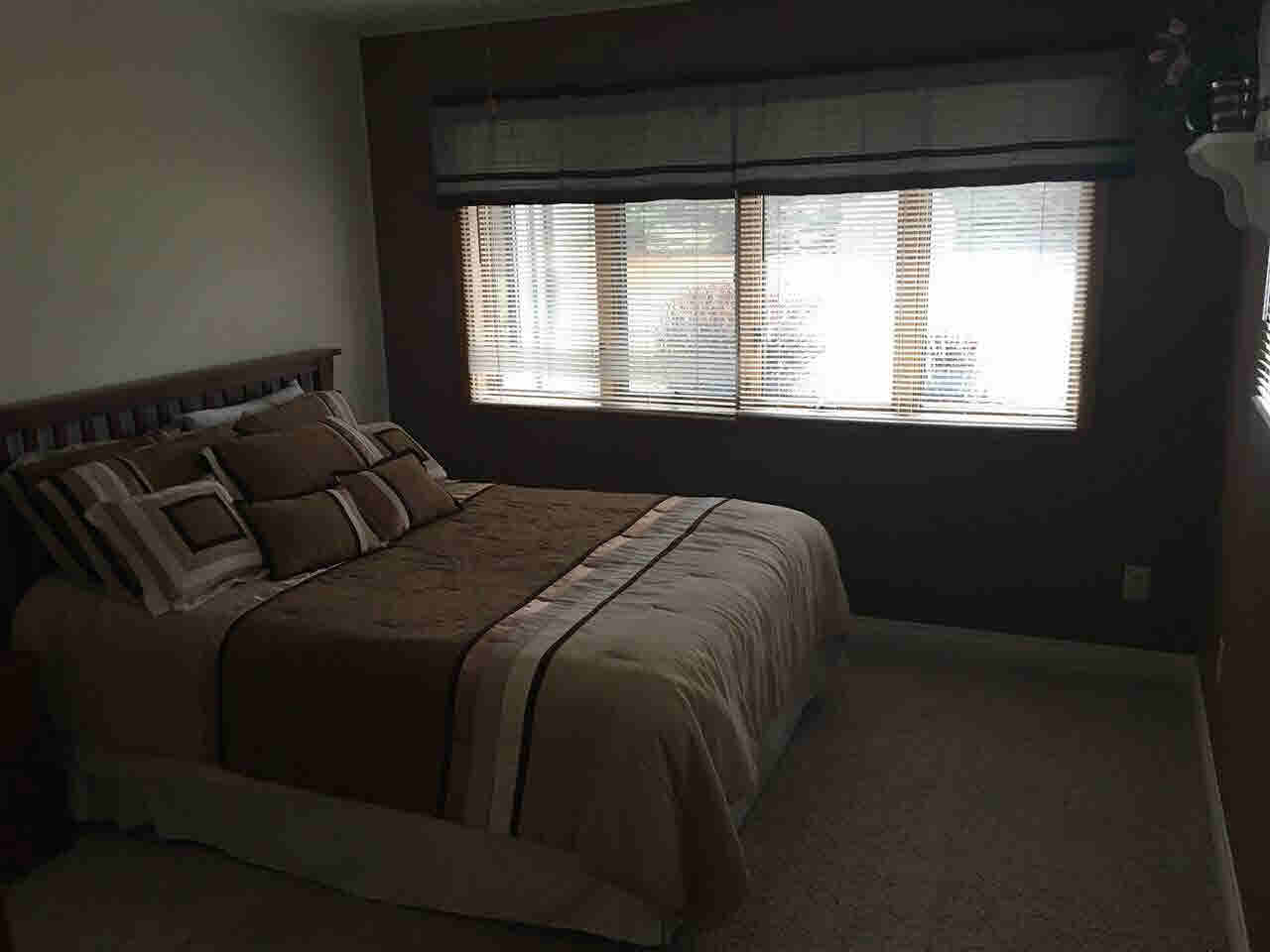 8077 North McKinley Road Flushing, MI 48433 - Photo 15 of 58 Front Corner Bedroom