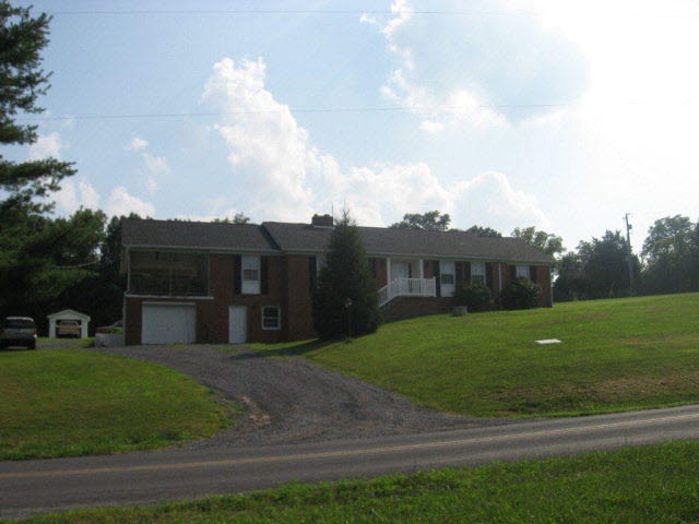 738 Conicville Road Mount Jackson, VA 22842 - Photo 2 of 5 a house view with a garden space