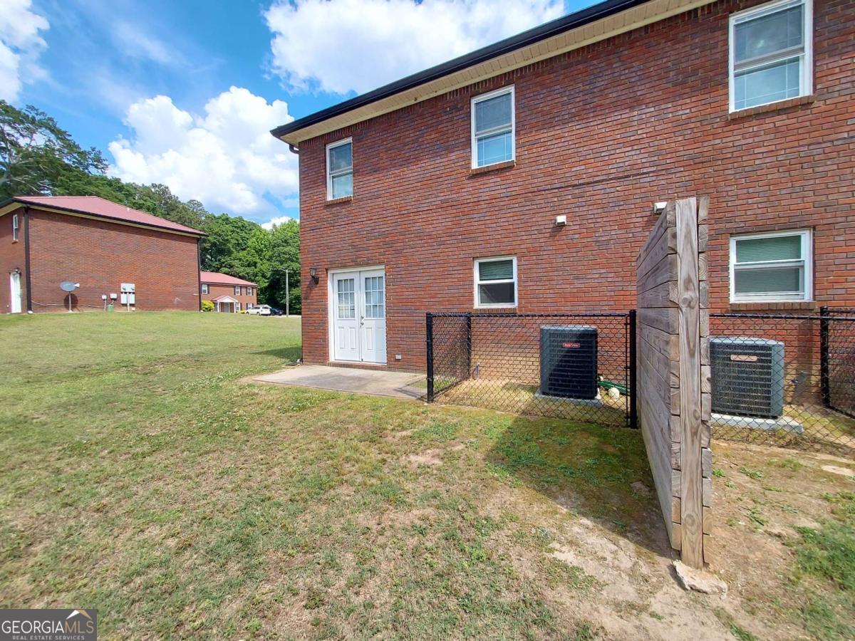 160 2nd Street Winder, GA 30680 - Photo 7 of 48