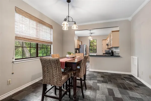 $390,000 | 828 South Maurice Avenue, Denison, TX 75020