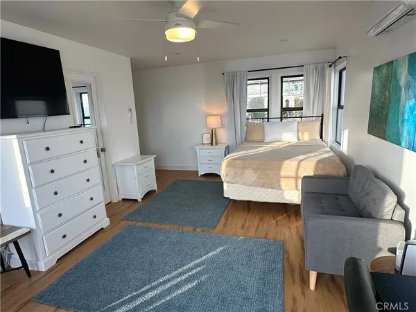 $2,494 | 2127 South Coast Highway, Unit 3, Laguna Beach, CA 92651