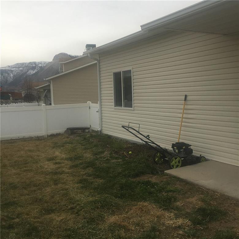 41 Bryan Loop, Unit A Parachute, CO 81635 - Photo 5 of 5 Gallery Image 5