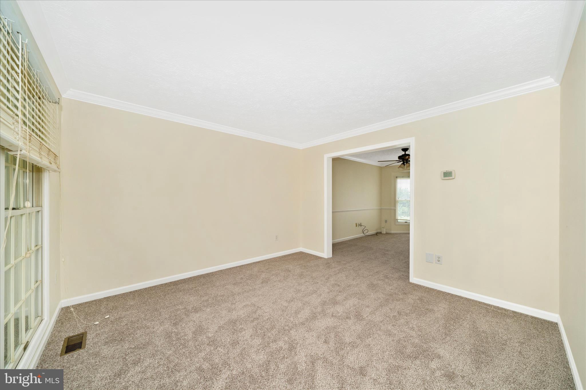 9534 Liberty Road Frederick, MD 21701 - Photo 11 of 70 Living Room