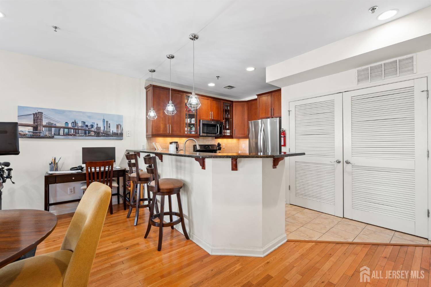 203 Hackensack Plank Road, Unit 3D Weehawken, NJ 07086 - Photo 9 of 23 Gallery Image 9