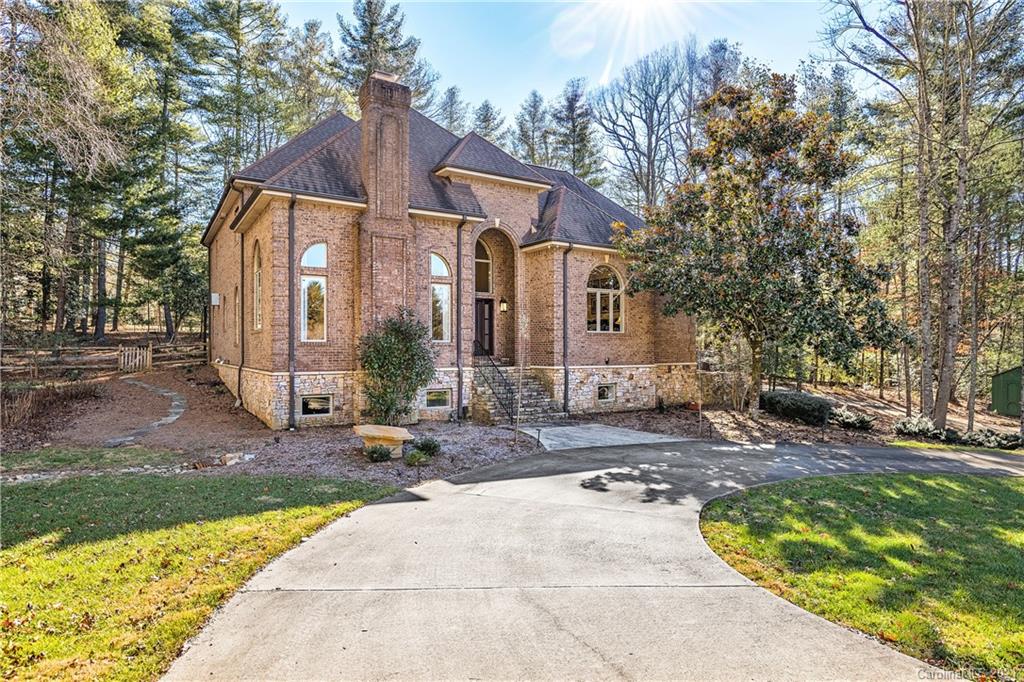 332 Racquet Club Road Asheville, NC 28803 - Photo 1 of 34 Gallery Image 1