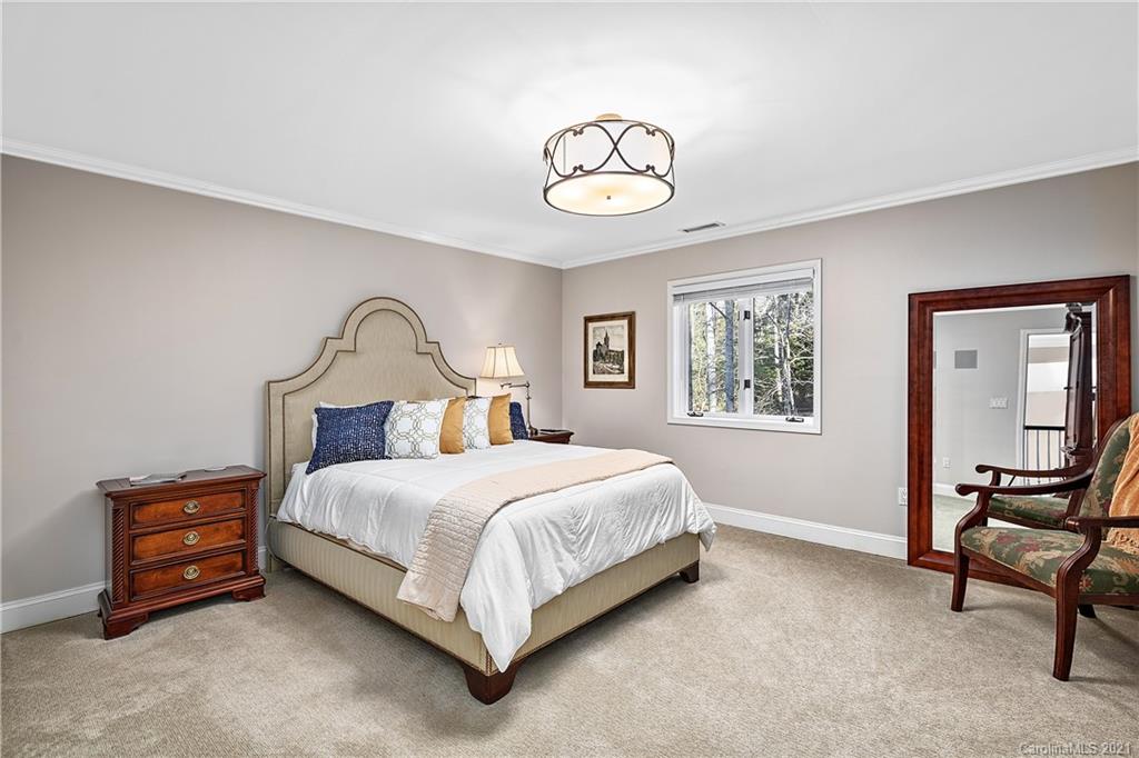 332 Racquet Club Road Asheville, NC 28803 - Photo 16 of 34 Gallery Image 16