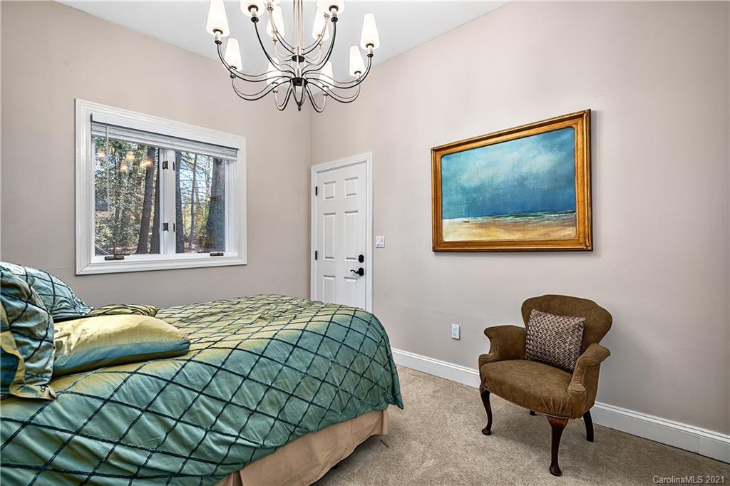 332 Racquet Club Road Asheville, NC 28803 - Photo 20 of 34 Gallery Image 20