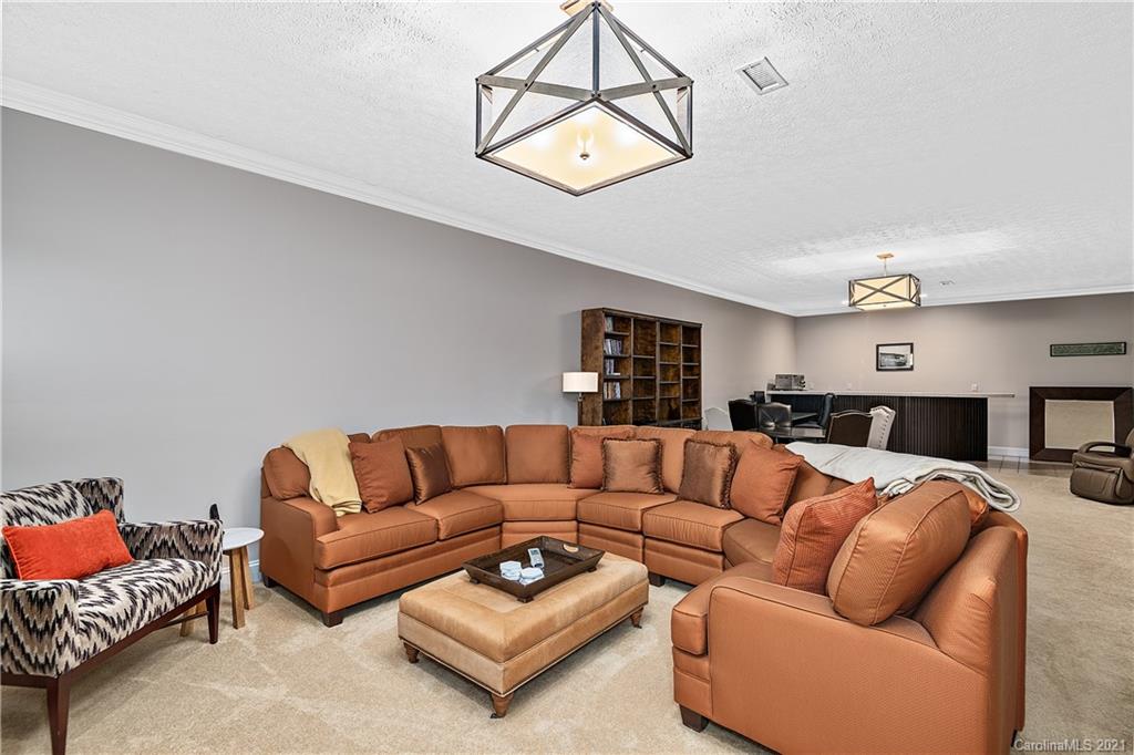 332 Racquet Club Road Asheville, NC 28803 - Photo 28 of 34 Gallery Image 28