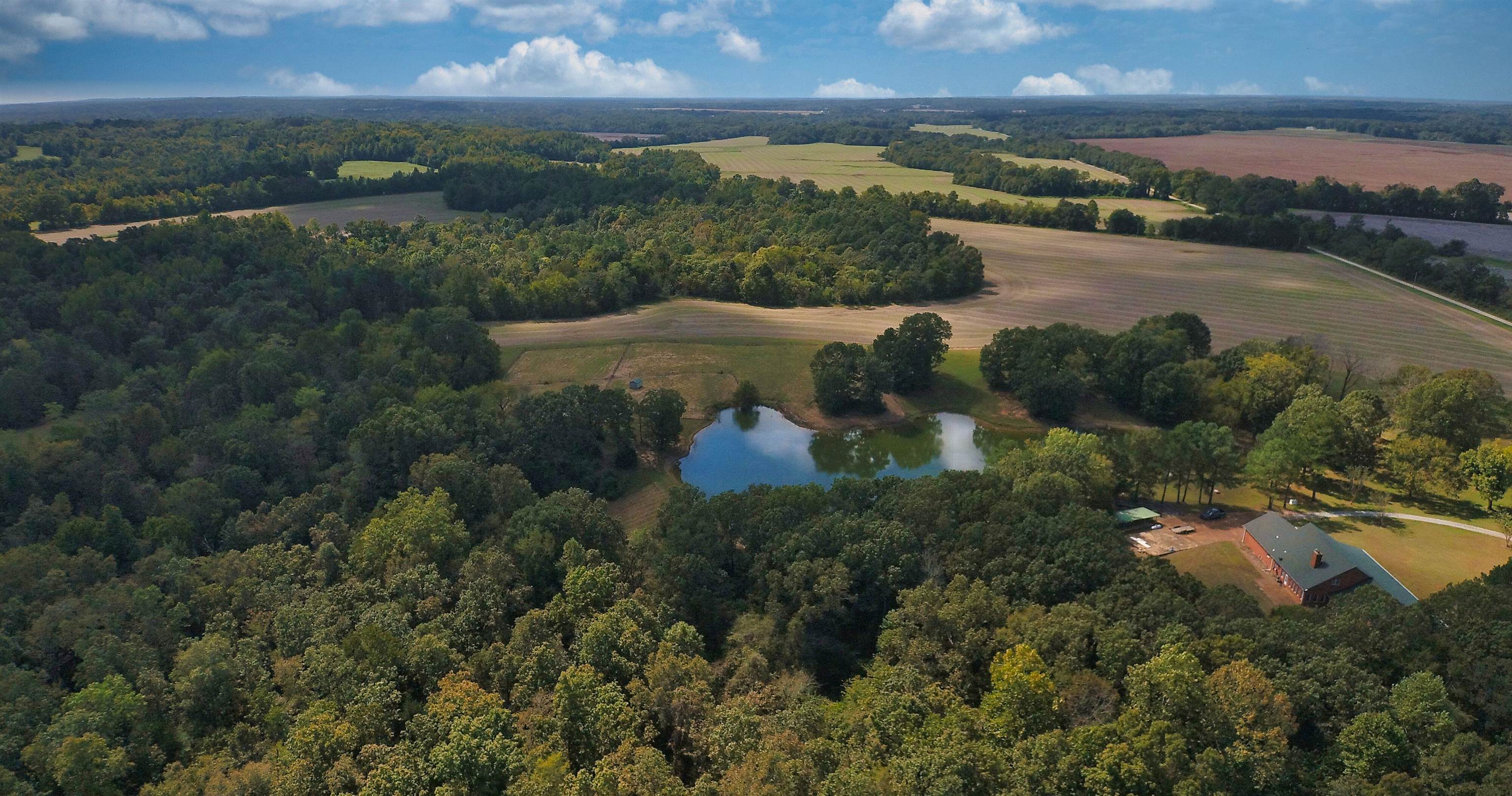 695 Middleburg Road Hickory Valley, TN 38042 - Photo 6 of 40