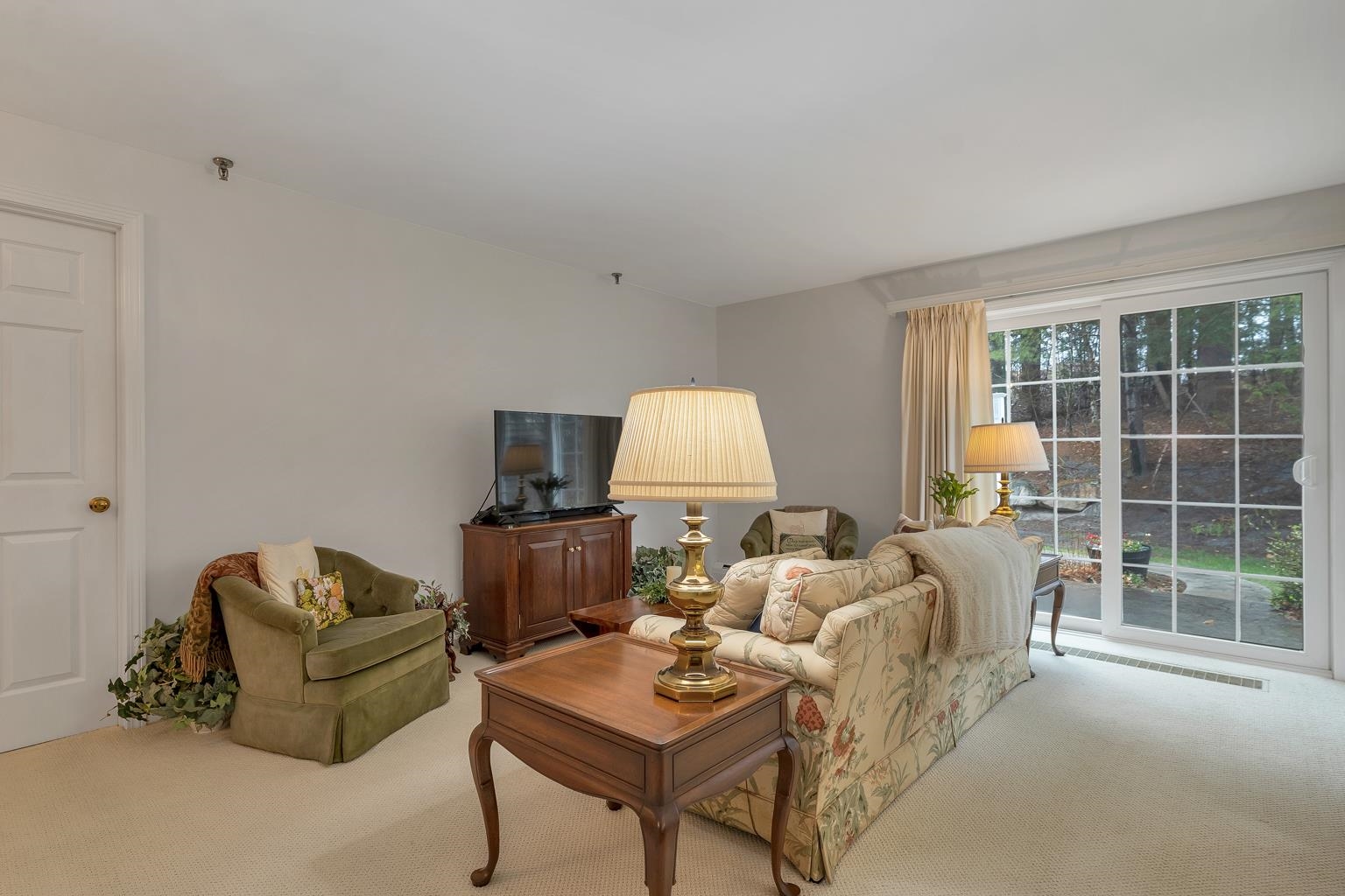 332 Parkside Road, Unit 2 New London, NH 03257 - Photo 7 of 30