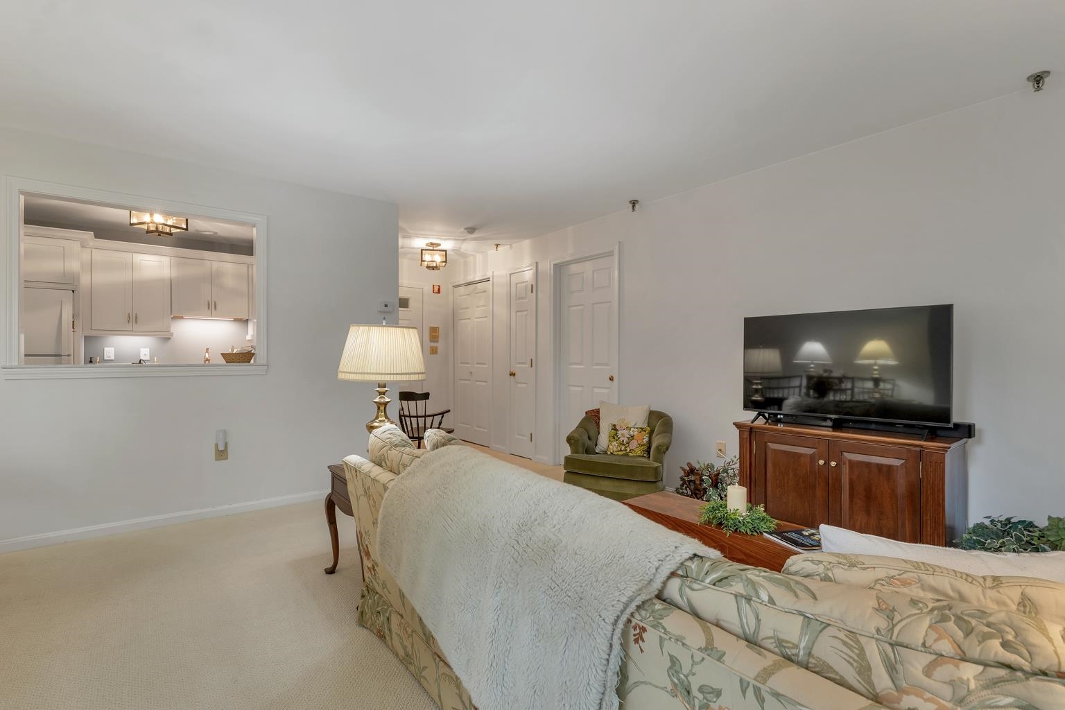 332 Parkside Road, Unit 2 New London, NH 03257 - Photo 8 of 30