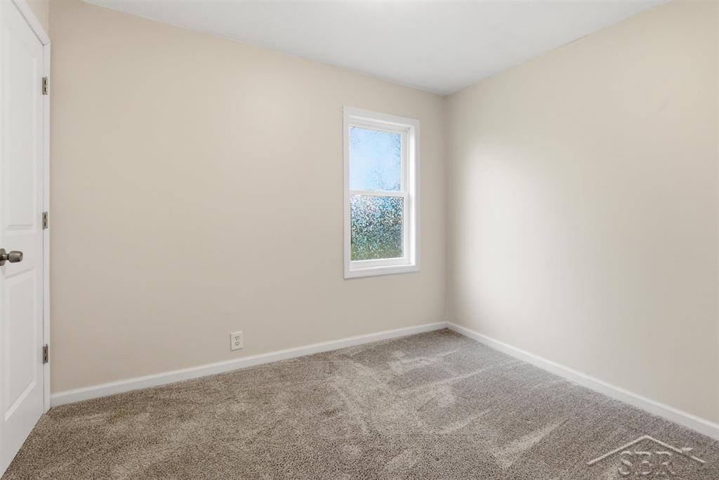 2735 West Isabella Road Midland, MI 48640 - Photo 17 of 24 50212785-215a3f37-36f6-4171-826d-bc76aa784c6c.JPG