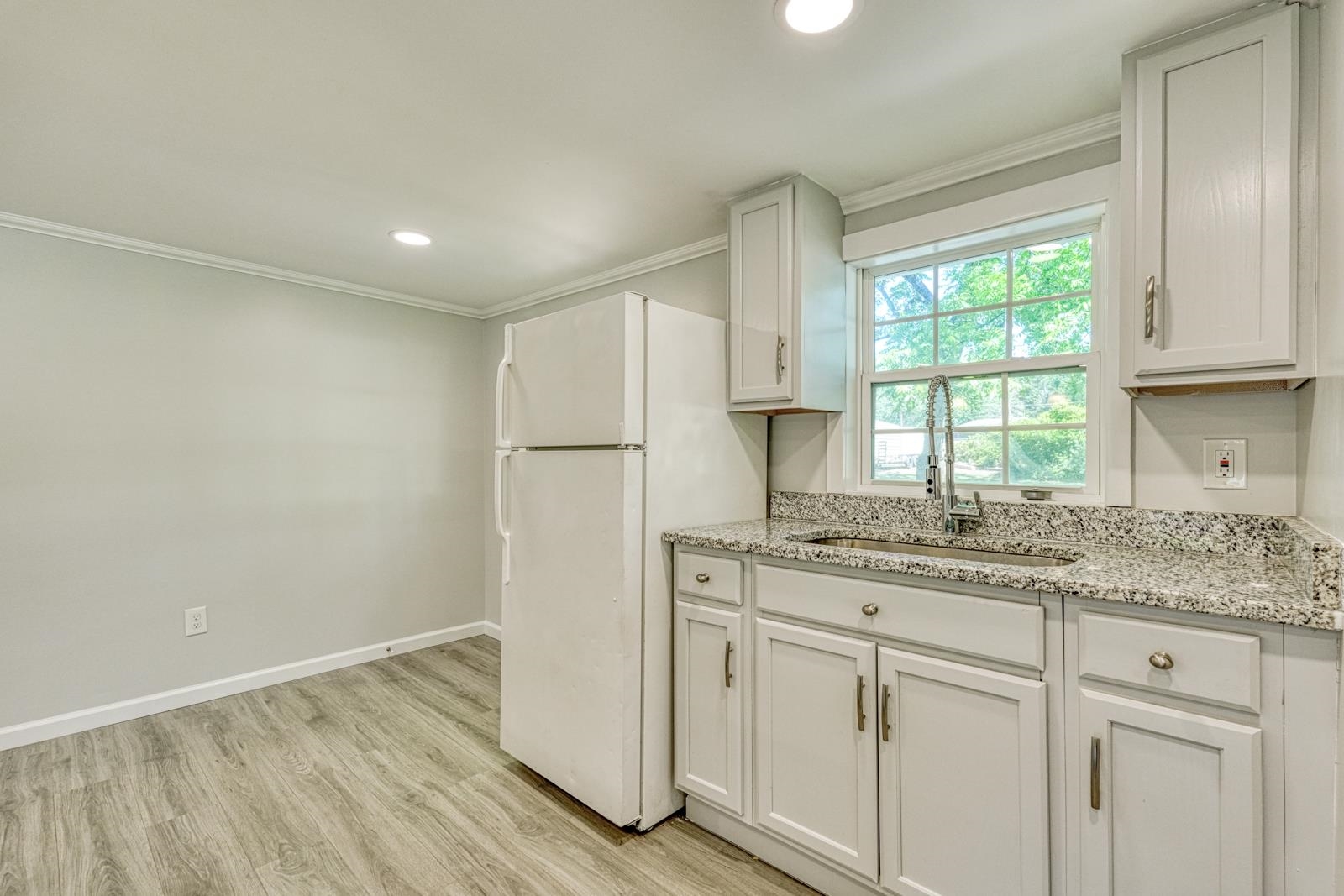84 North Main Street Inman, SC 29349 - Photo 12 of 28 Gallery Image 12