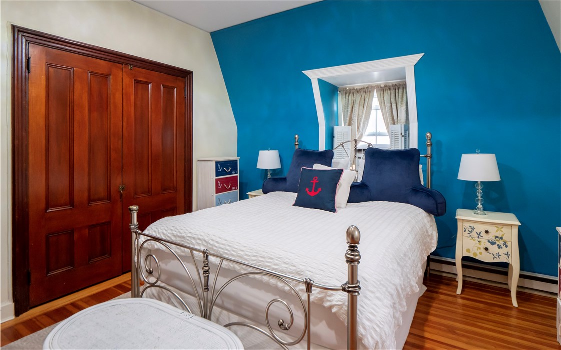 67 Perry Street, Unit 8 Newport, RI 02840 - Photo 12 of 22