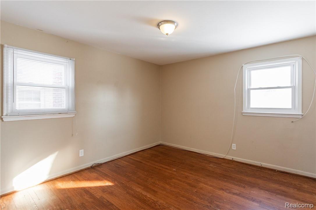 29231 Emerson Street Inkster, MI 48141 - Photo 14 of 30 244A9394.jpg