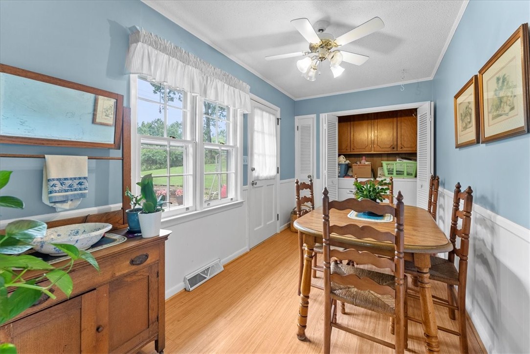 418 State Rd S-37-561 Seneca, SC 29678 - Photo 13 of 30 Gallery Image 13