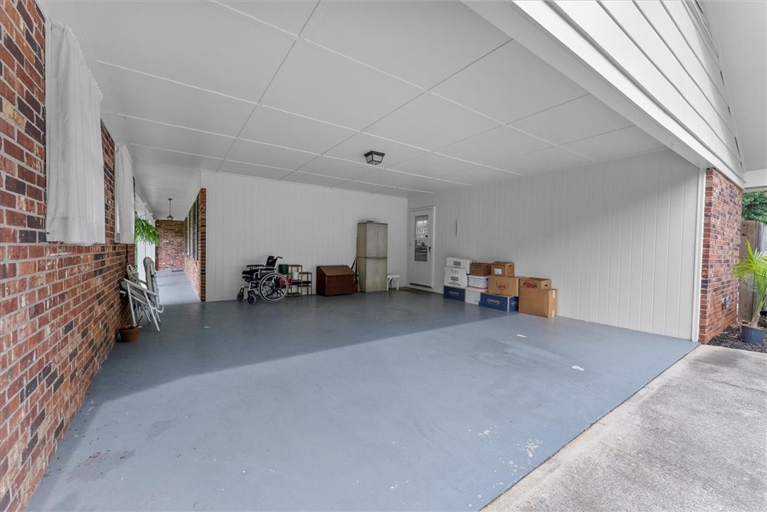 418 State Rd S-37-561 Seneca, SC 29678 - Photo 24 of 30 Gallery Image 24