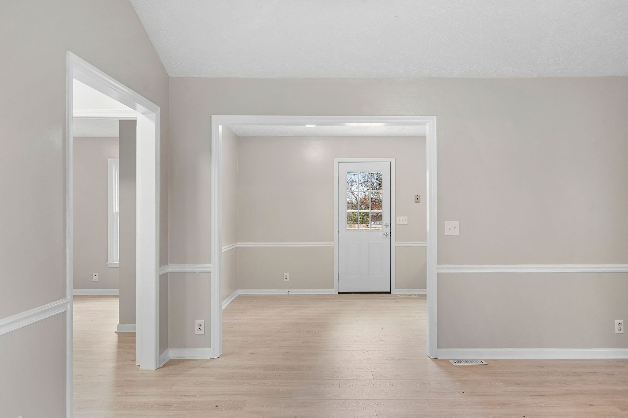 111 Slidell Court Rockvale, TN 37153 - Photo 7 of 27 an empty room with wooden floor and windows