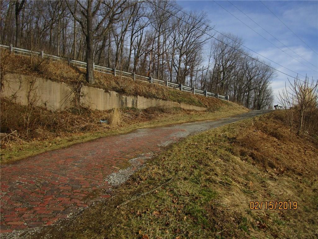 1425 Brodhead Road Coraopolis, PA 15108 - Photo 8 of 19 Gallery Image 8