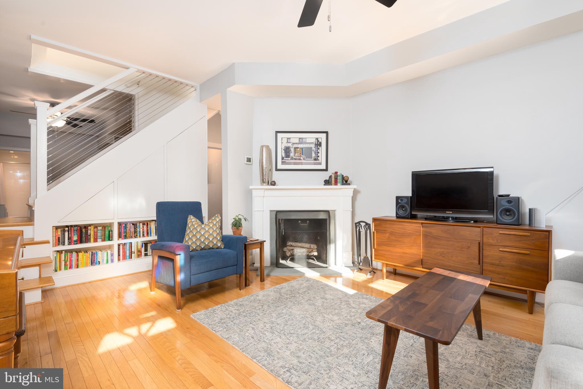 120 Duddington Place Southeast Washington, DC 20003 - Photo 3 of 38