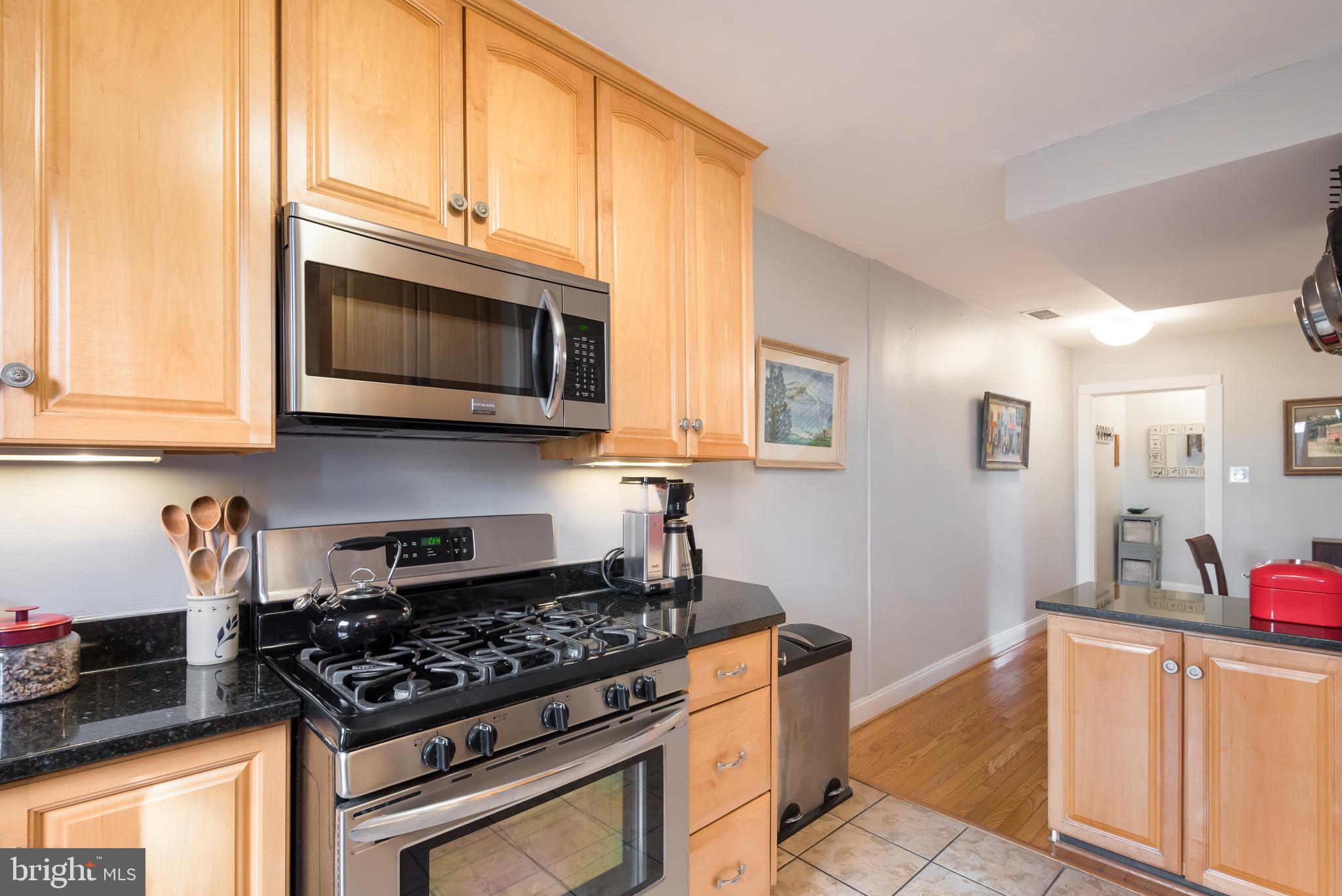 120 Duddington Place Southeast Washington, DC 20003 - Photo 21 of 38