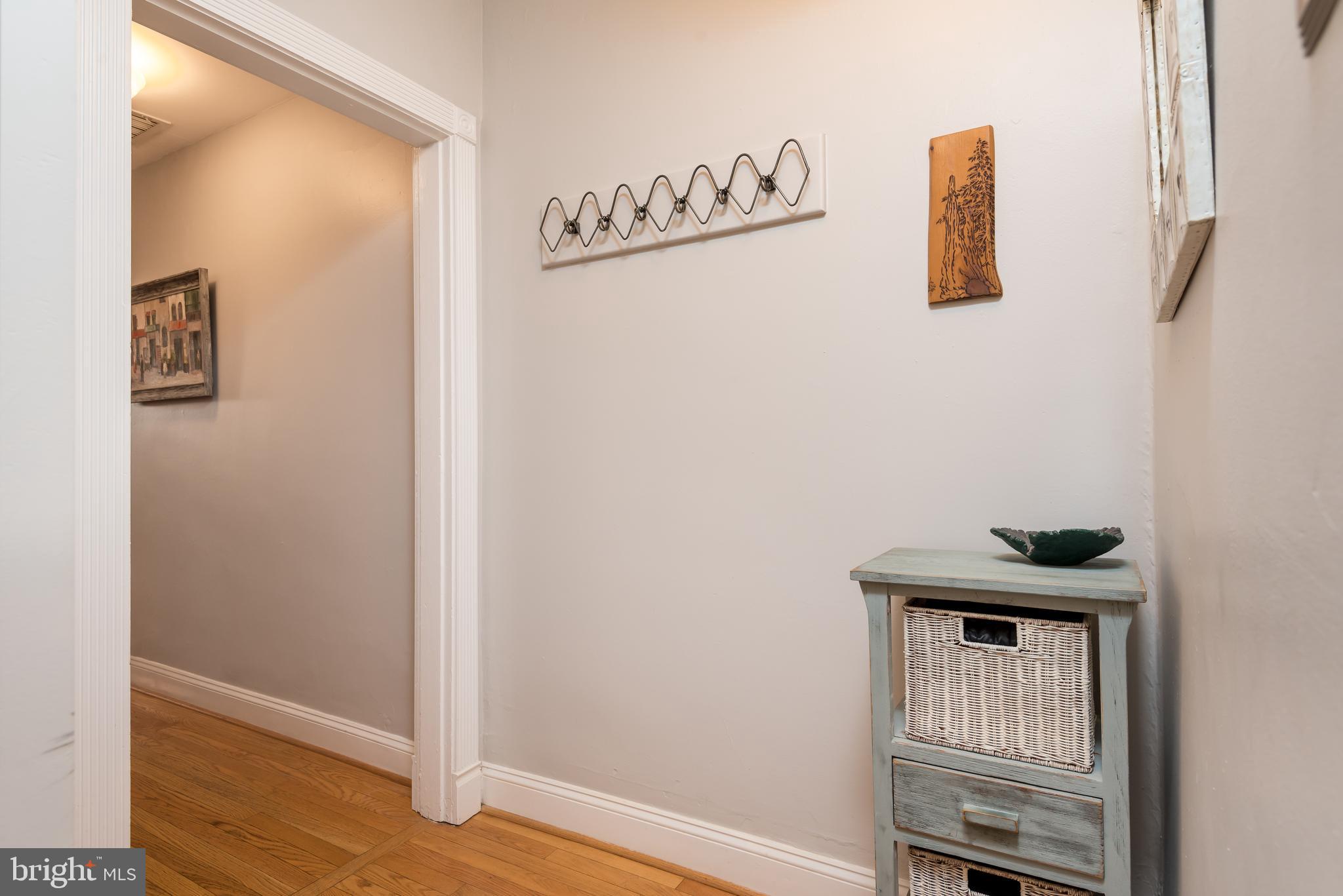 120 Duddington Place Southeast Washington, DC 20003 - Photo 10 of 38